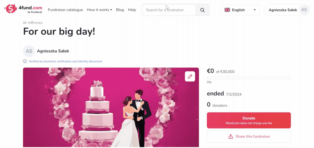 To create a greeting card, click on the “More” button placed below “Donate option”. Then choose the “Greeting card” option”. Choose the colours and data (only donations or donations with names and comments) visible on the greeting card.